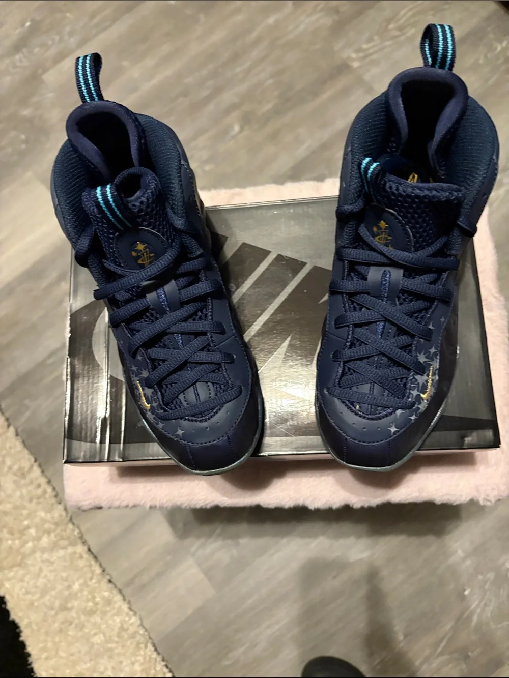 Nike Kids Navy High-Top Sneakers with Teal Accent